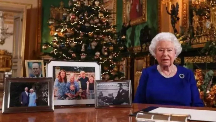 英国女王,珠宝,胸针,阿尔伯特王子蓝宝石胸针