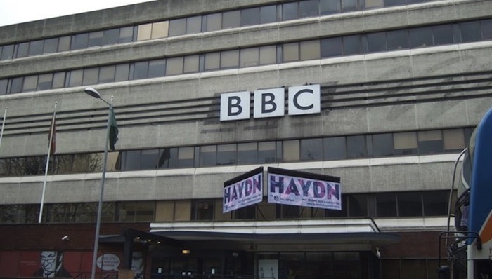 BBC,新闻,民调,收视费