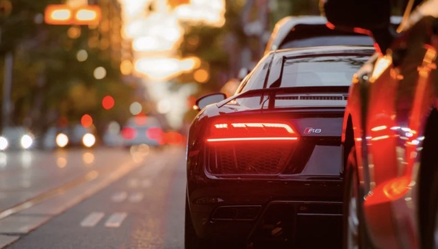 快看｜小桔车服回应网约车公司创始人自杀：双方未合作，会深刻反思