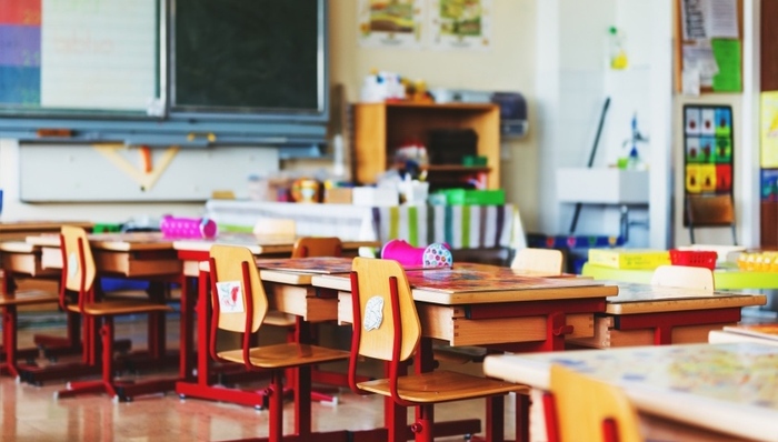 直通部委 | 市监总局：中小学等食堂原则上应自营 农业农村部：“两节”猪肉价格总体将稳定