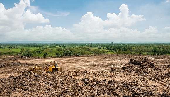 七成入市“地王”面临亏损，房企生存模式重塑