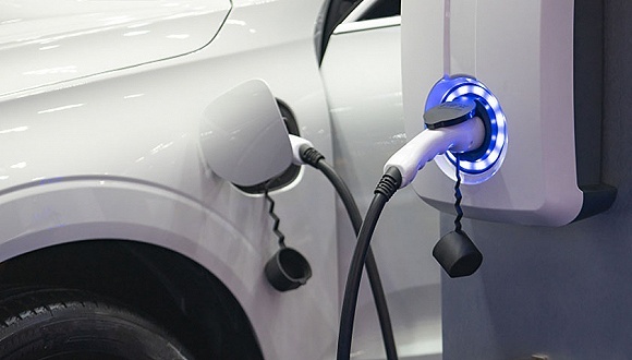 纯电动车可持续发展，换电比充电更合适？