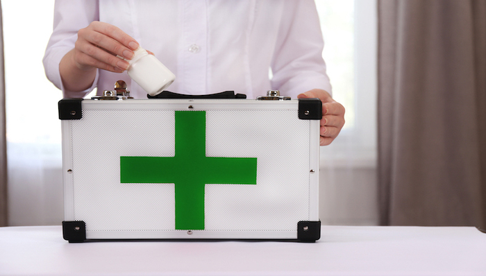 K药和O药接连调整赠药方案，国产PD-1是否跟进？