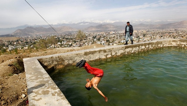 影子城市：漫步喀布尔
