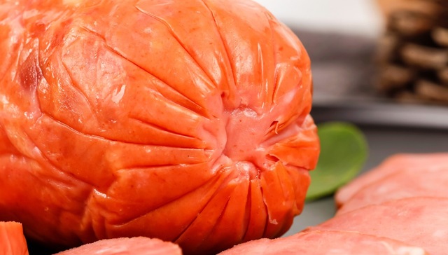 网红经济,概念股,金字火腿,涨停,深交所,关注函,炒作股价,网红带货,薇娅,李佳琪