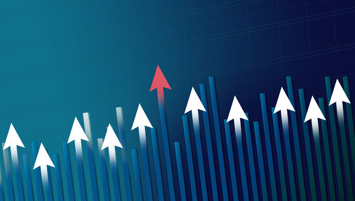 新千亿房企阵营：有人逆势狂奔，有人负面缠身