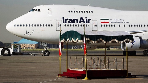 美伊冲突升级波及民航业：一架航班坠毁，多国发布警告