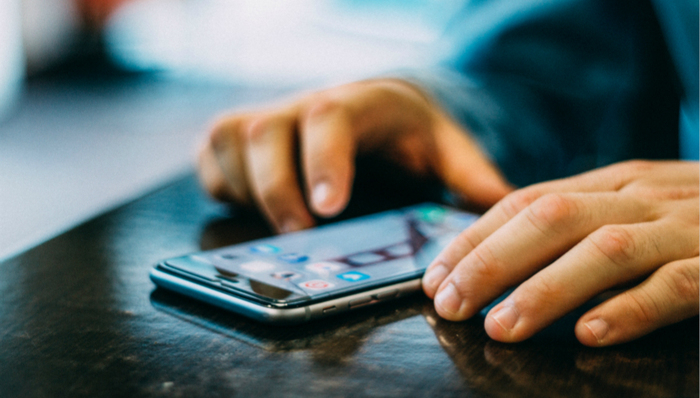 直播答题,商业模式,拉新,快手,今日头日