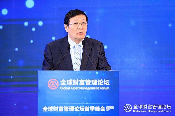 楼继伟：建议监管部门将社保基金投资基准长期化