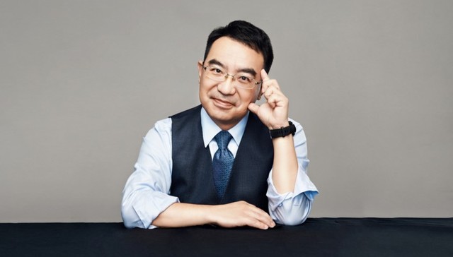 何帆,中国经济,苟且红利,基本盘,时间的朋友,变量,消费,年轻人,90后,虚拟世界,拼多多,国潮,人