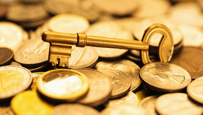 家藏2亿多现金，百万豪车摆满车库，“金融第一贪”赖小民反腐惊人细节曝光