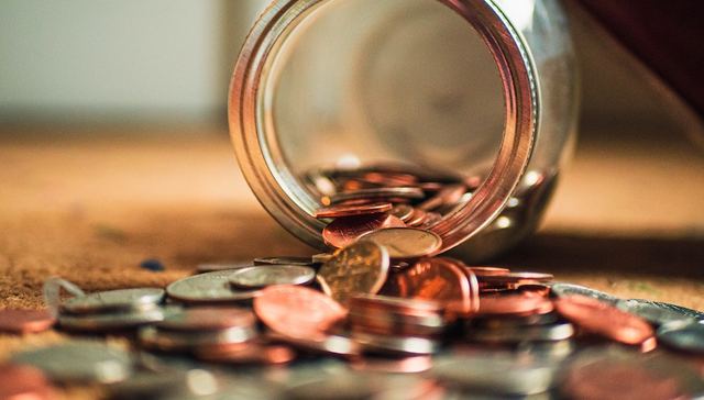 一般公共预算收入,上海市政府,减税降费,财政收入