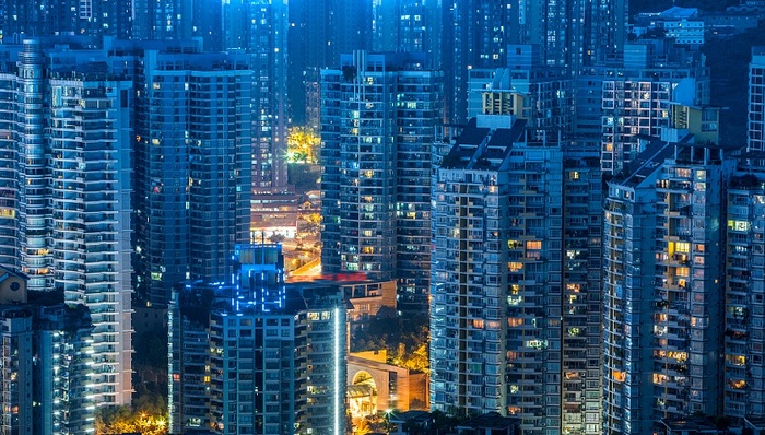 隐形富豪朱孟依的“发家史”