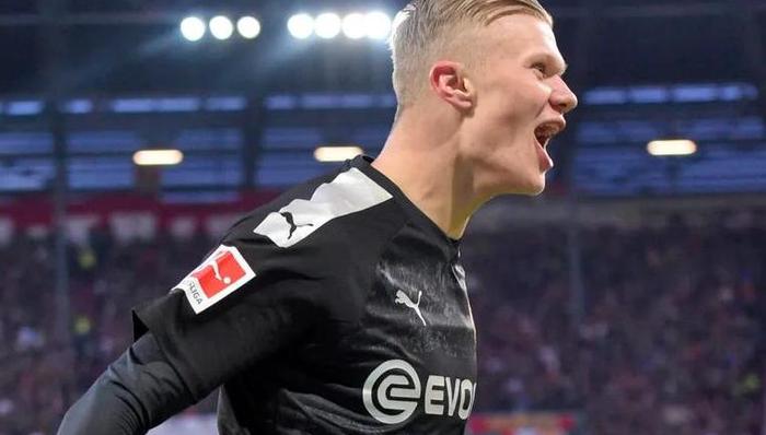 体育早报丨CBA广东胜山东取12连胜 霍兰德帽子戏法助多特逆转