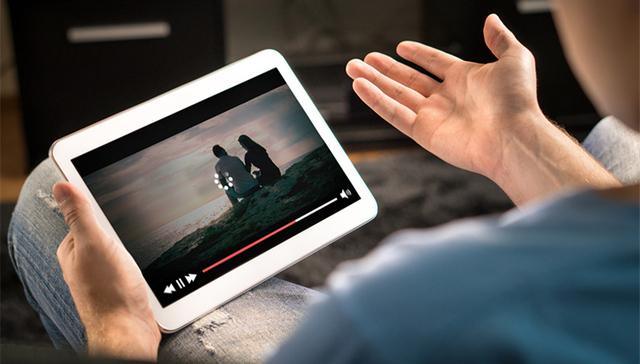 华策影视,亏损,减持