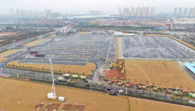 武汉第二所应急医院开工：建筑面积约3万平方米容纳2000医护人员，床位1500张