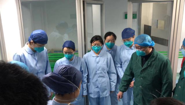 上海援鄂医疗队医师周新：明起可全面接管病房，病人情绪稳定