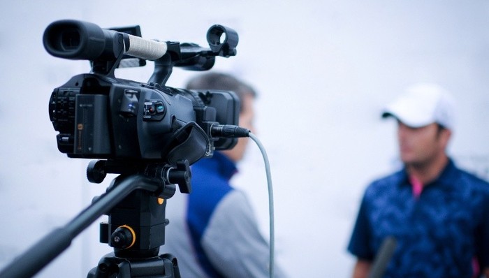 黄冈疫情仅次于武汉，当地卫健委主任一问三不知