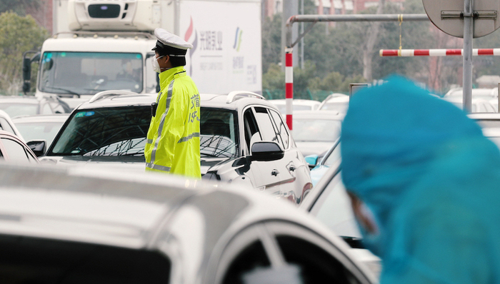 道口防控,疫情,防疫,新型冠状病毒,上海市公安局,上海交警,上海市交通委,交通执法总队,上海市卫健委