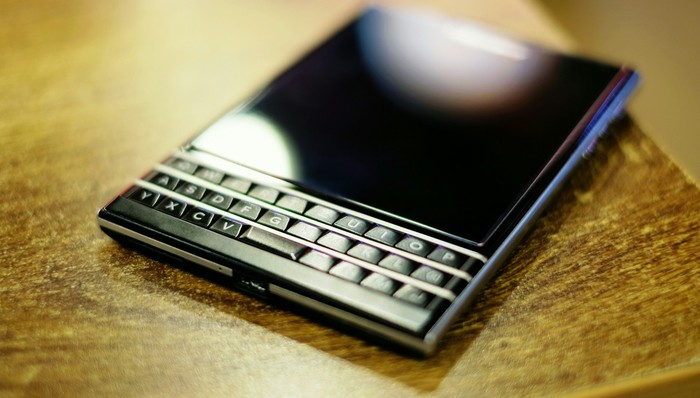 黑莓与TCL分手，黑莓手机这次会彻底终结吗？