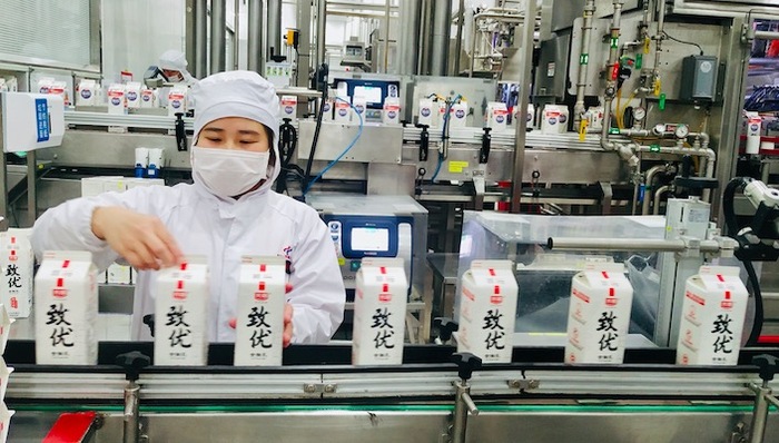 蒙牛,光明,每日优鲜,新希望,每日鲜语