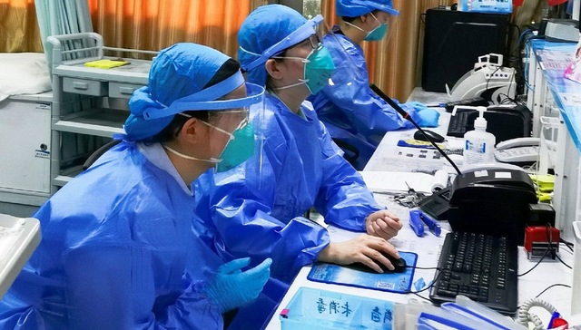 世卫组织：全球口罩市场已被严重扰乱，要优先用在最需要的地方