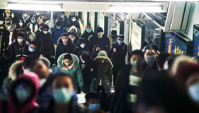 非湖北地区确诊病例“四连降”，专家：现在说拐点还为时过早