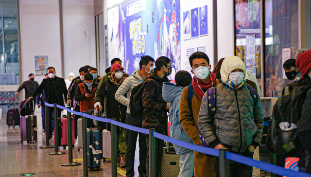 筛查、发现、转运、就诊、隔离，上海对入沪人口检查形成闭环