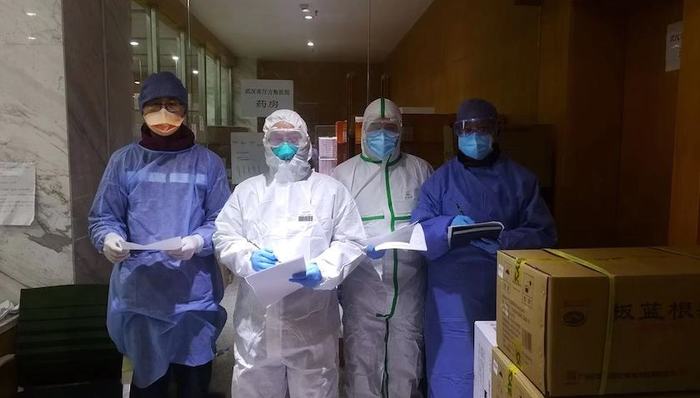 方舱医院,药师,上海同济大学附属东方医院,增援武汉,国家紧急医学救援队,中国国际应急医疗队（上海）,