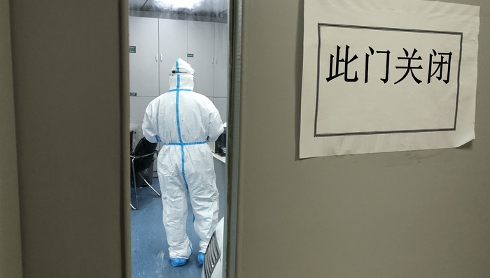 新冠病毒，口罩，防护服，应急物资储备