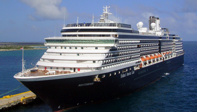 邮轮,疫情,推特,柬埔寨,靠岸