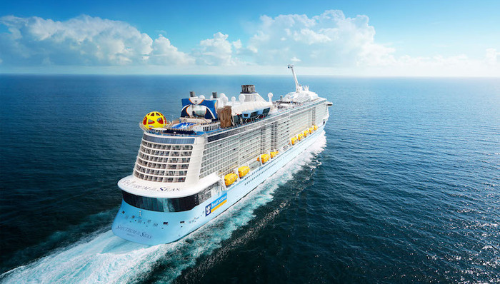 皇家加勒比宣布向中国捐赠100万只口罩，并计划日后为一线人员提供免费游轮旅程