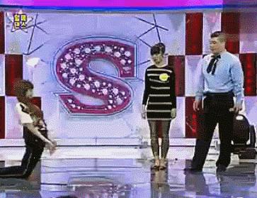 人设崩塌被全网骂，她又洗白失败了？