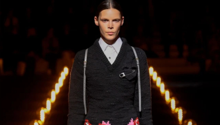 Prada推迟日本度假时装秀,快手,歌华有线,歌华教育-北京云空中课堂