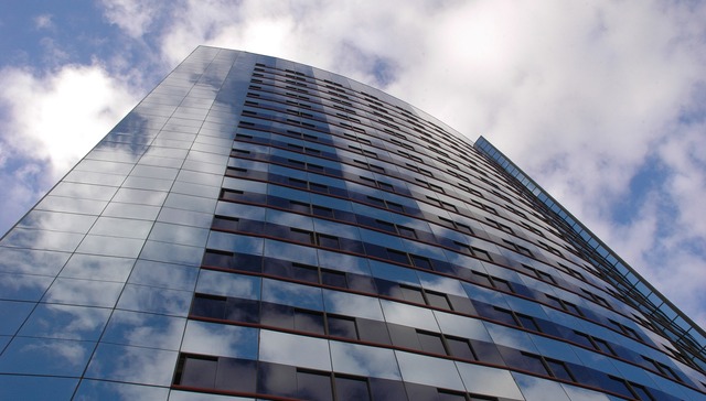 分析一家公司的价值，应该从哪里入手？