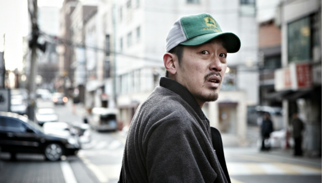 文娱早报 | 王家卫多项目暂停或取消，河正宇涉嫌滥用药物所属公司否认