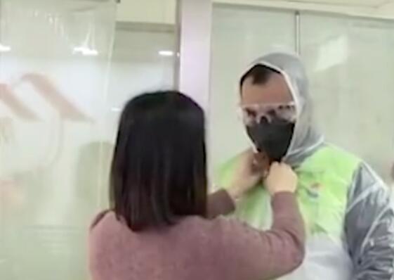 六陆,咖啡师,非传统安全,制片人,新冠,肺炎,全球问题,医护人员,人类命运,伊朗