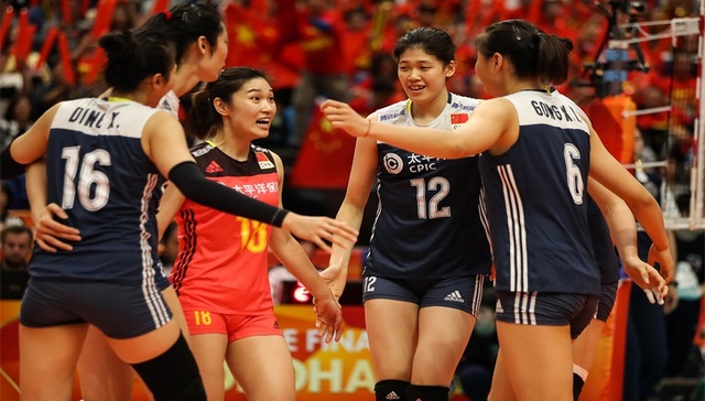 中国排球推动职业化，让更多球员“走出去”