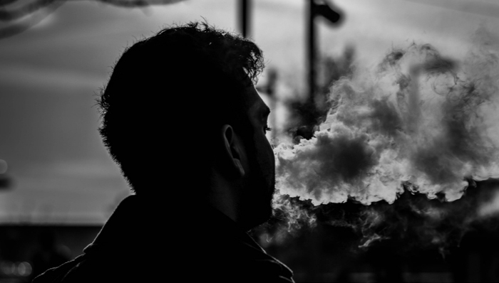 电子烟,喜雾,监管