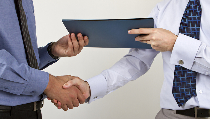 不良资产处置正当潮头，中国华融为何清仓处置青海省唯一AMC？