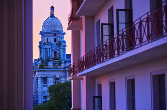 新酒店｜探索和平城的瑰宝，这家酒店唤醒了沉睡的英式古建筑