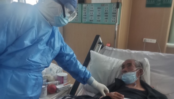 武汉市第一医院中医危重症救治模式：通过中西医治疗，50余名患者重症转轻症