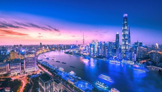 做卓越全球城市的“能源引擎”——上海电力 70 年发展走笔