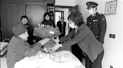 军地,医务人员,军队医院,重庆市教委,军人,疫,解放军报,湖北省军区,疫情防控,国防动员