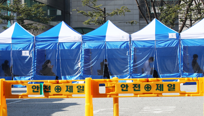 确诊,新增,集体感染,捐款,新天地