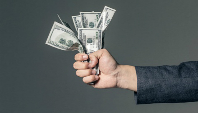 胡润发布《全球少壮派白手起家富豪榜》，黄峥张一鸣位列第二、三位