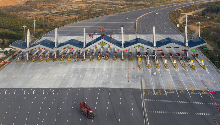 免收通行费近一个月，高速公路企业承压