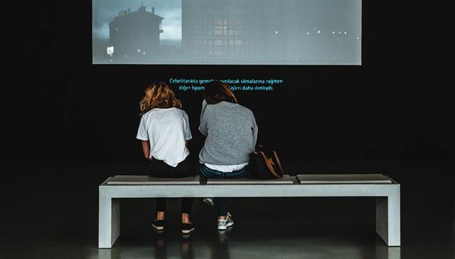 网易见外即将暂停开放，那些靠它做字幕的UP主们该怎么办？