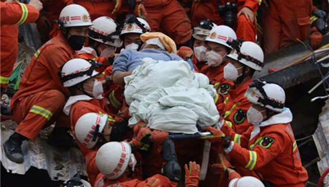 泉州酒店坍塌共造成29人死亡42人受伤，国务院成立事故调查组