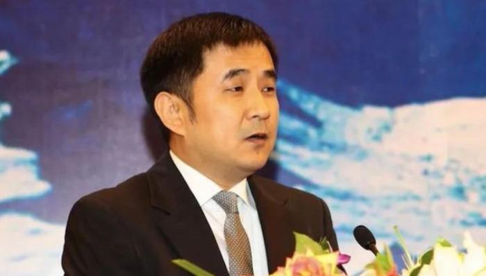 从稀缺品到烂尾楼，中弘大厦背后王永红的悲喜人生